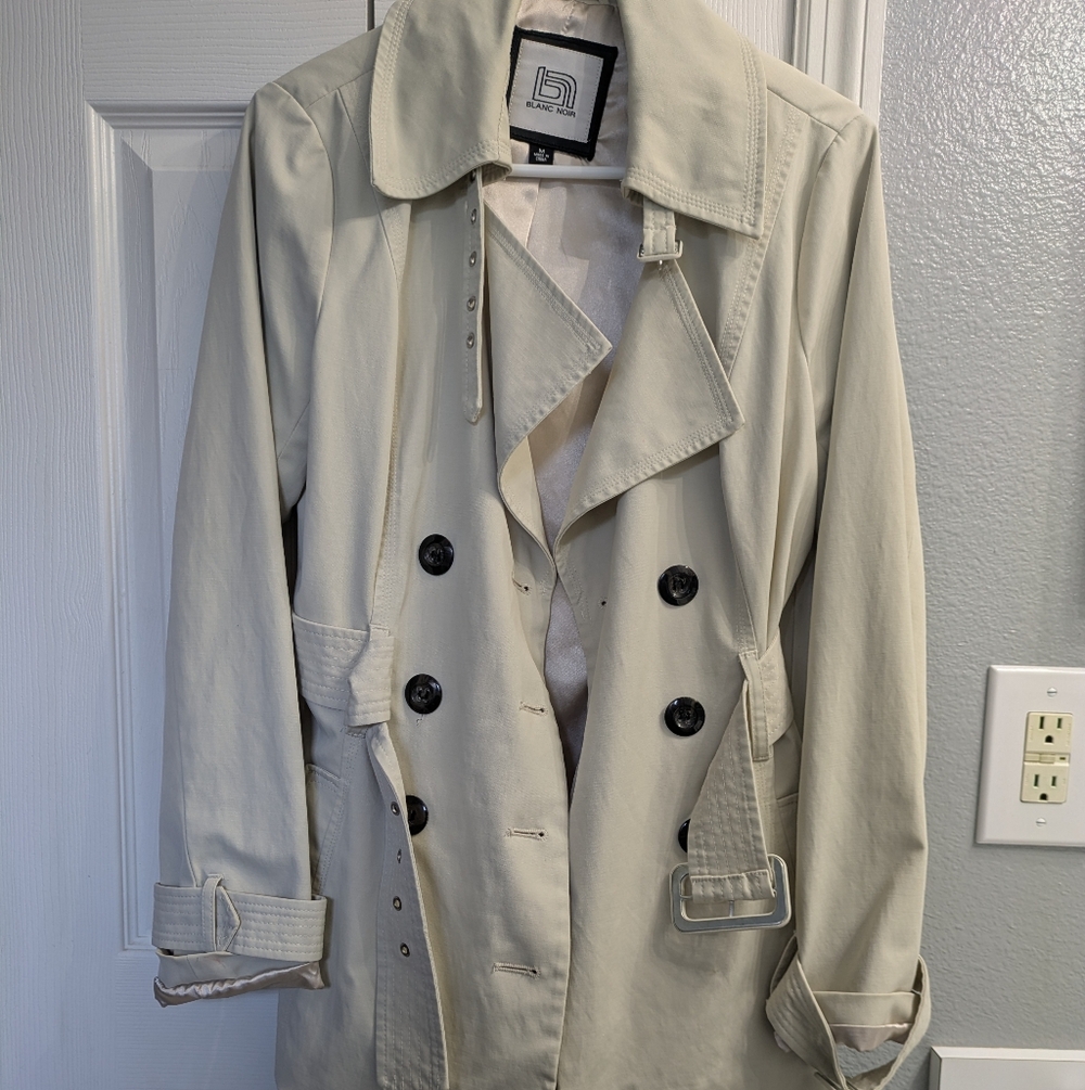 Blanc Noir Beige Trench Coat